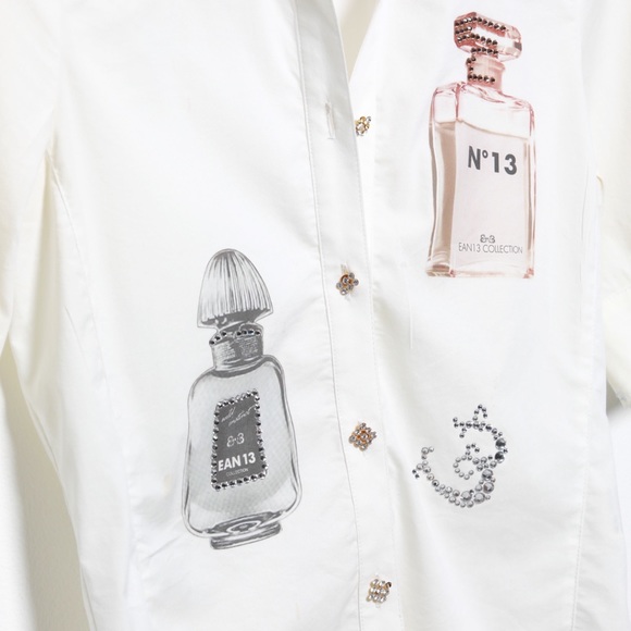 Blouse Button T-Shirt - Picture 3 of 5